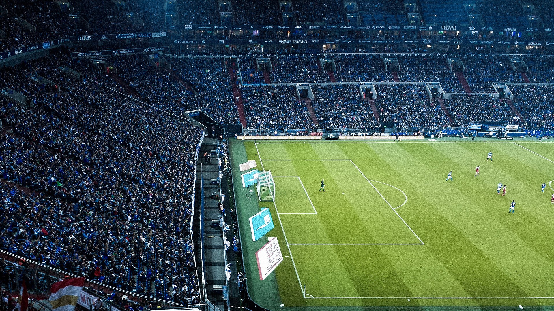 足球数据共享平台推动赛事协同分析，足球队数据app